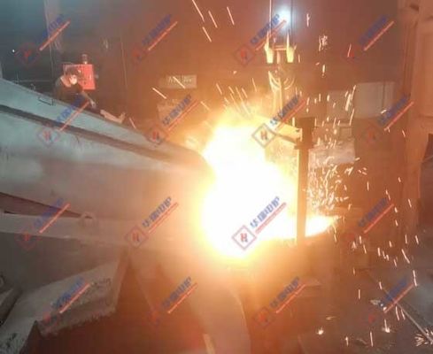 Efektywny bezpieczeństwo pieca do topienia metali Oszczędność energii 15-20% Niezawodny mocny piec cieplny